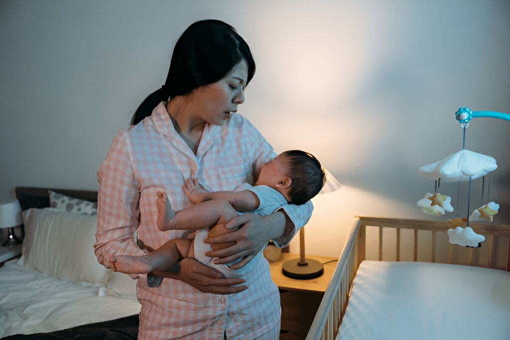 Why Babies Have More Energy At Night? Help Baby to Sleep